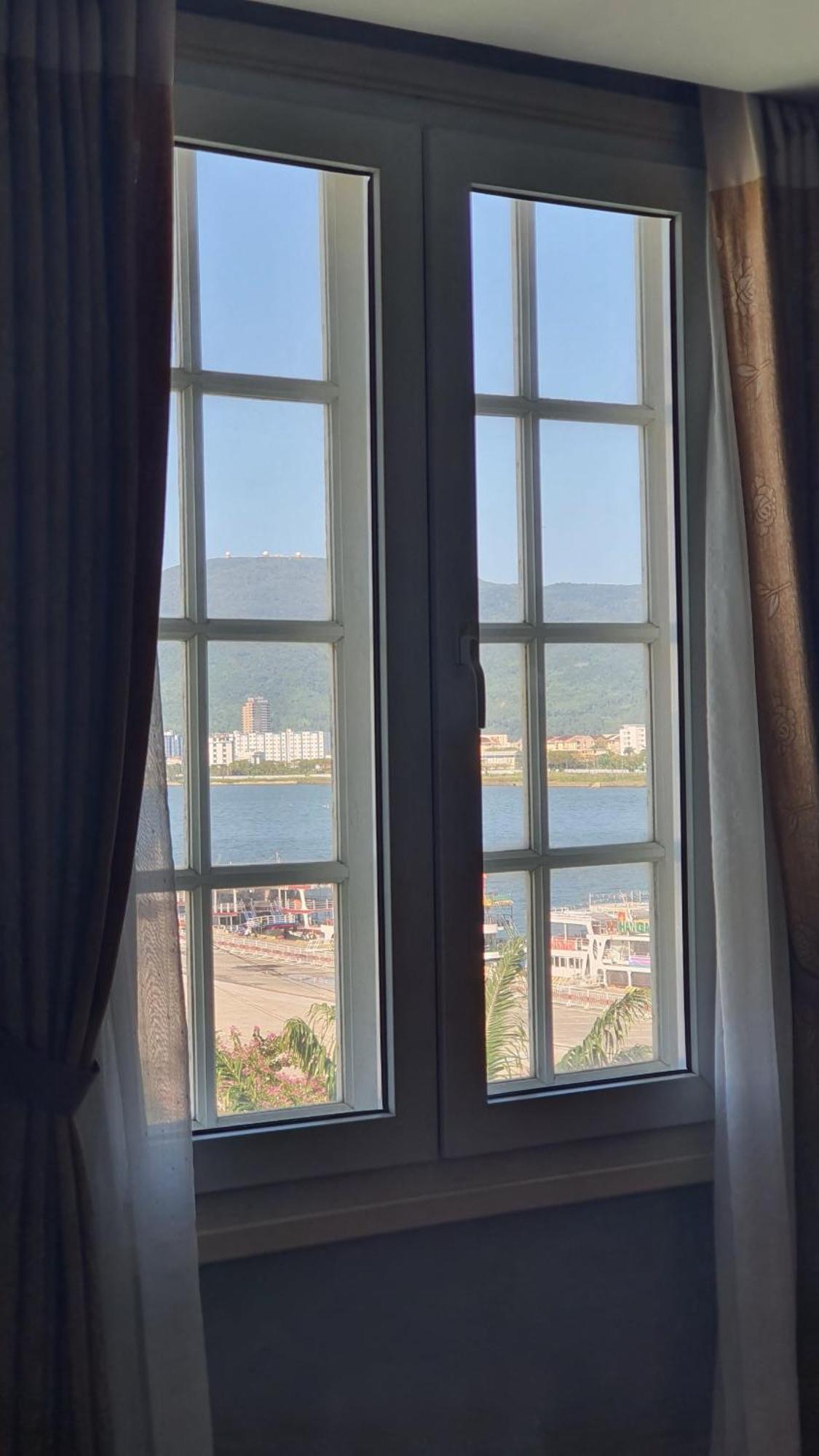 KaKa Hotel Han River Da Nang Exteriör bild