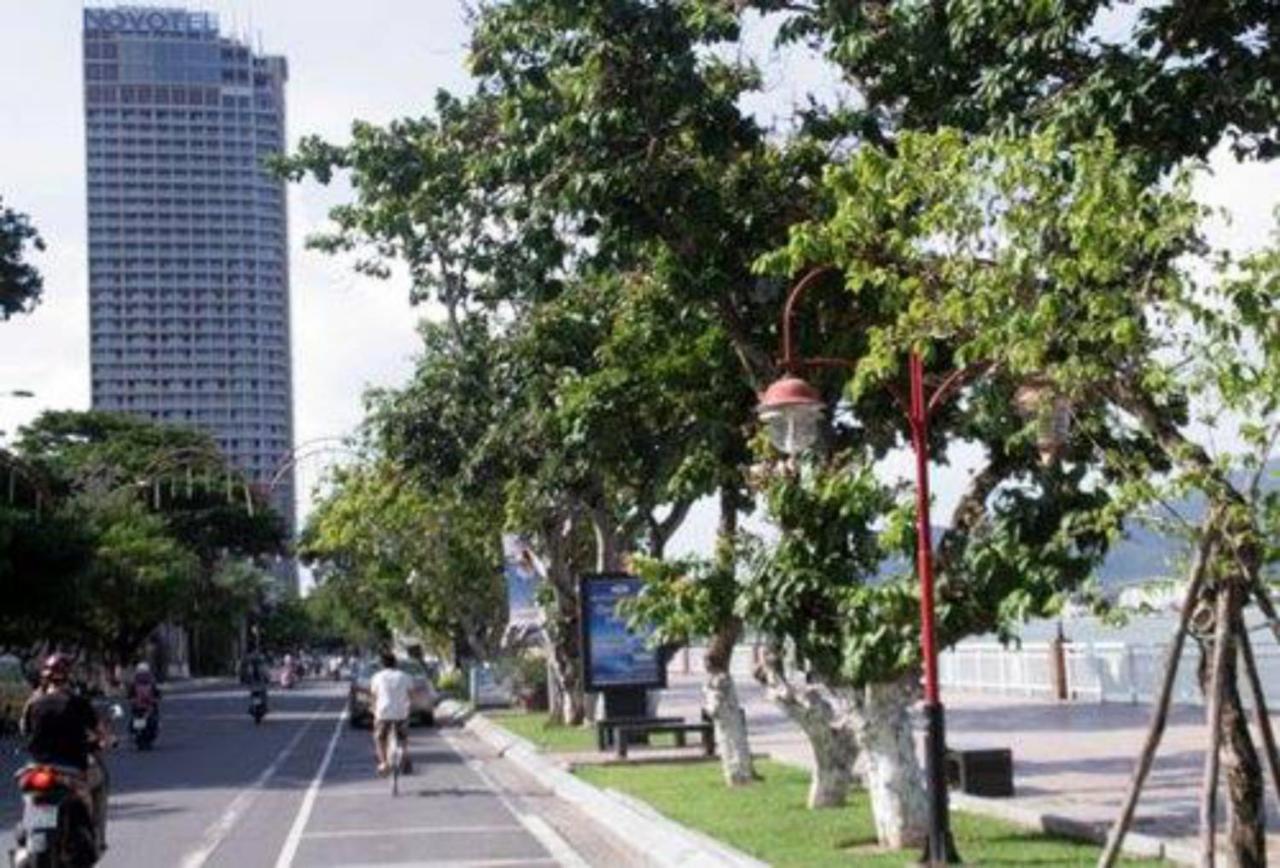 KaKa Hotel Han River Da Nang Exteriör bild